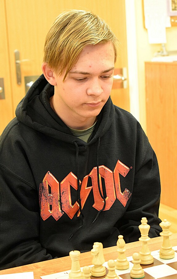 1. liga mládeže - 6.+ 7. kolo 11